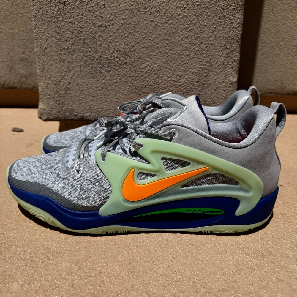 Brand New Men’s Nike KD15 Cardo Producer Pack Shoes Size 18
